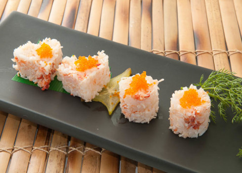 kani-sushi